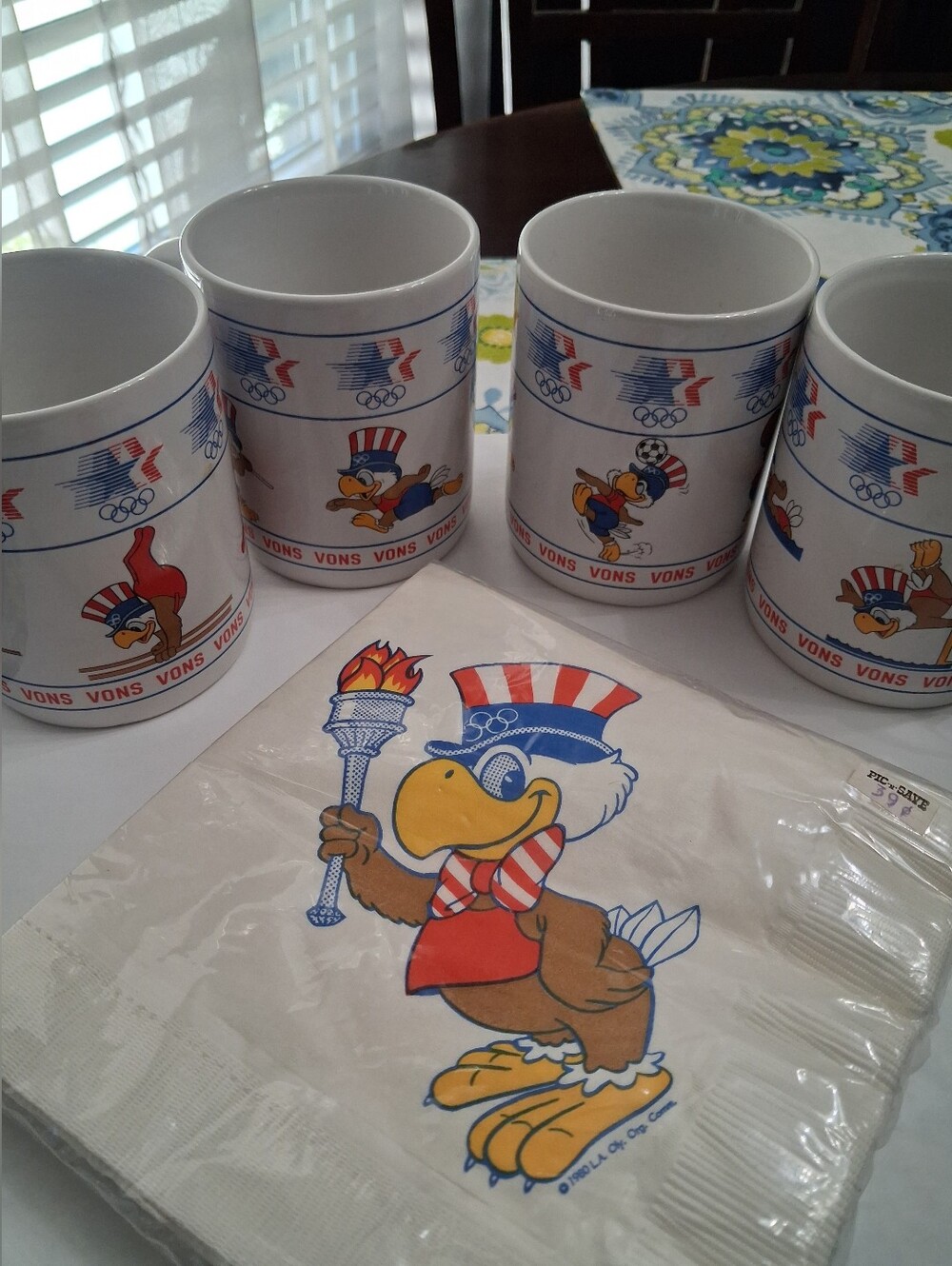 Vintage Olympic Mugs Set & Paper Napkins